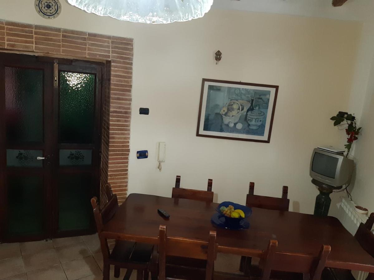 Casa Rosy 호텔 칼타니세타 외부 사진